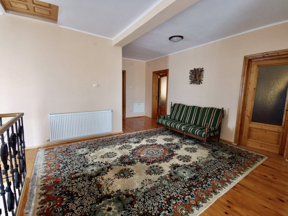Casa cu 5 camere, teren 5000 mp | Bolintin Vale - Malu Spart