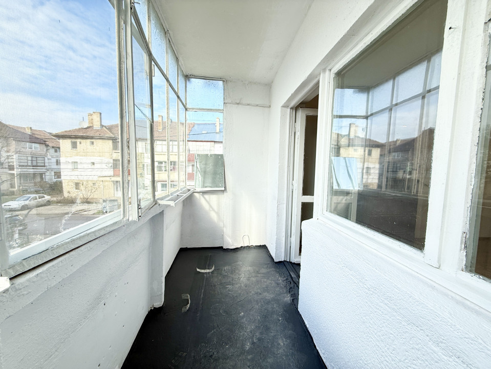 REZERVAT | Garsonieră spațioasă, renovabilă, 41 mp