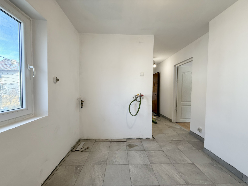 REZERVAT | Garsonieră spațioasă, renovabilă, 41 mp