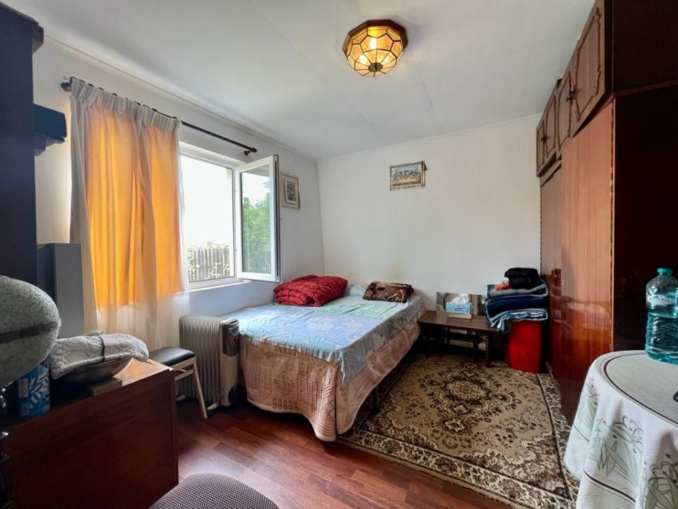 Casa 4 camere, 150 mpu + teren 5000 mp, Hulubesti - Calugareni