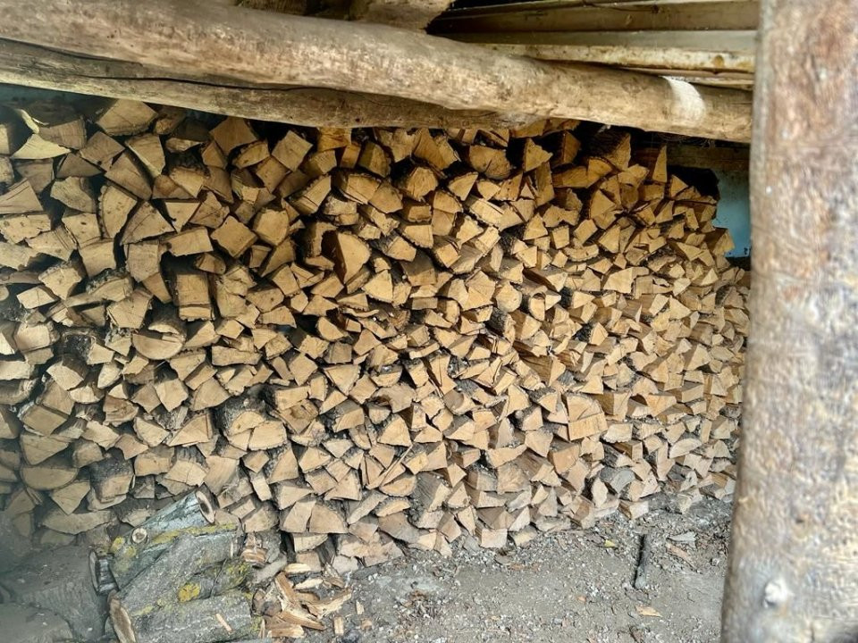 Casa 4 camere, 150 mpu + teren 5000 mp, Hulubesti - Calugareni
