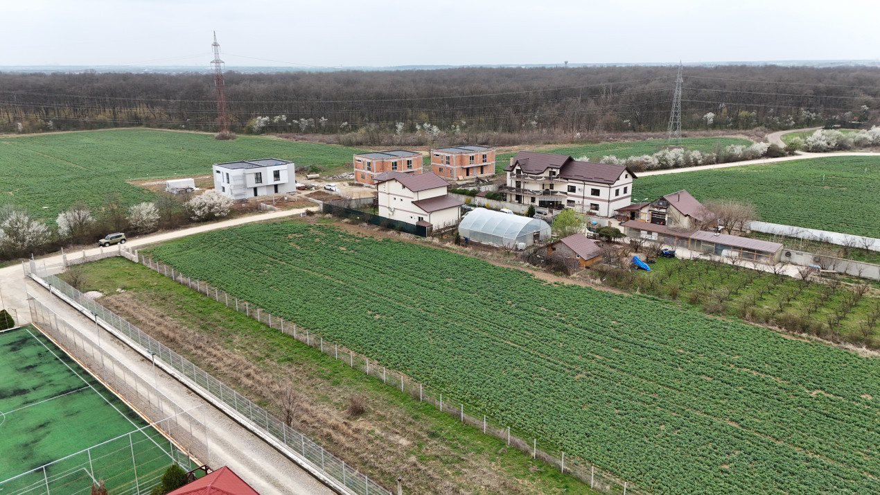 0% | Teren intravilan, 6444 mp, front 20 m | Balotesti - Dumbraveni
