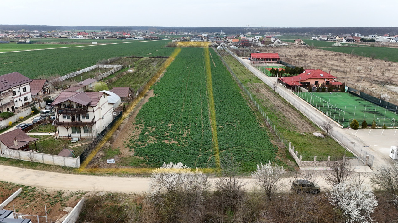 Teren intravilan, 6444 mp, front 20 m | Balotesti