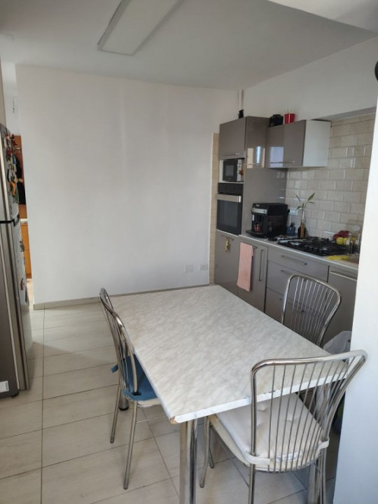Mosilor 4 camere centrala proprie