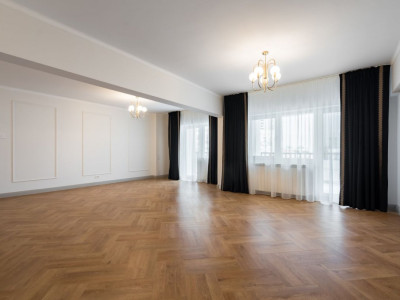 Apartament Exclusivist în Piata Unirii – Eleganță și Finisaje Premium