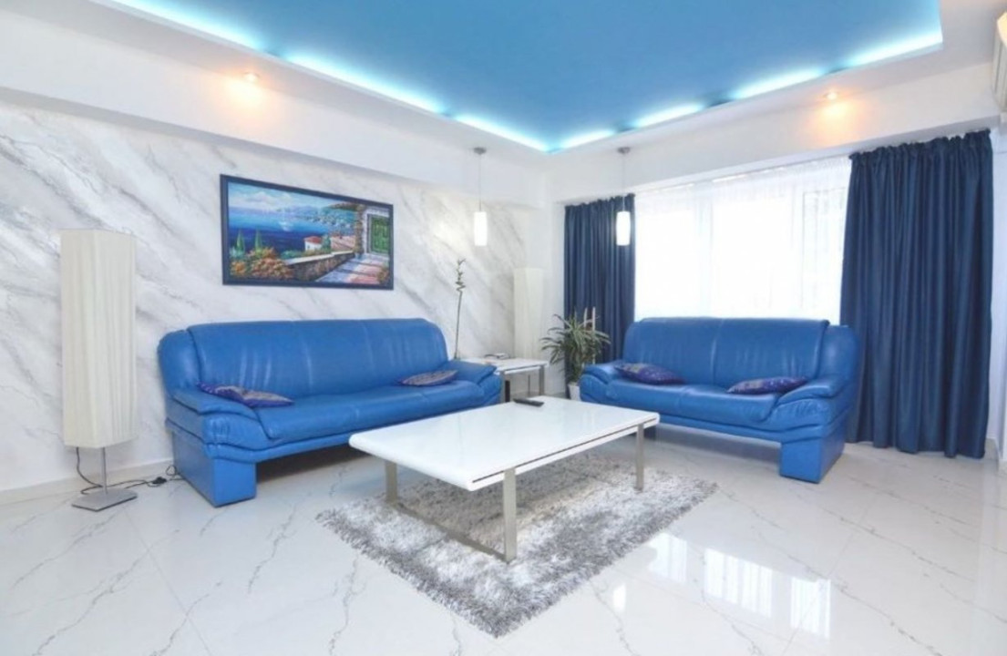 Apartament lux 3 camere 80mp Piata Unirii