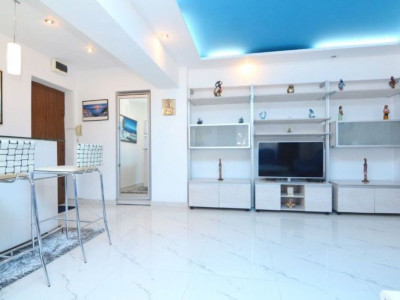 Apartament lux 3 camere 80mp Piata Unirii