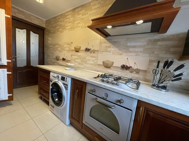0% | Apartament 3 camere, centrala proprie, 85 mp | Piata Alba Iulia