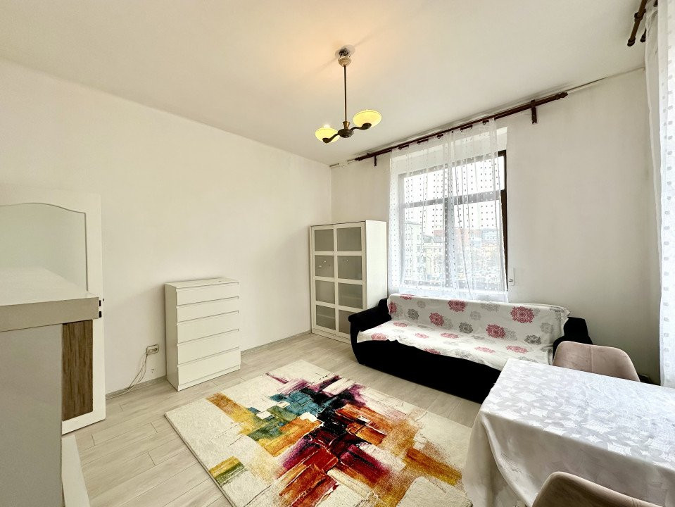 OPORTUNITATE-Vanzare garsoniera renovata pentru investitie- Dorobanti -Str Roma 