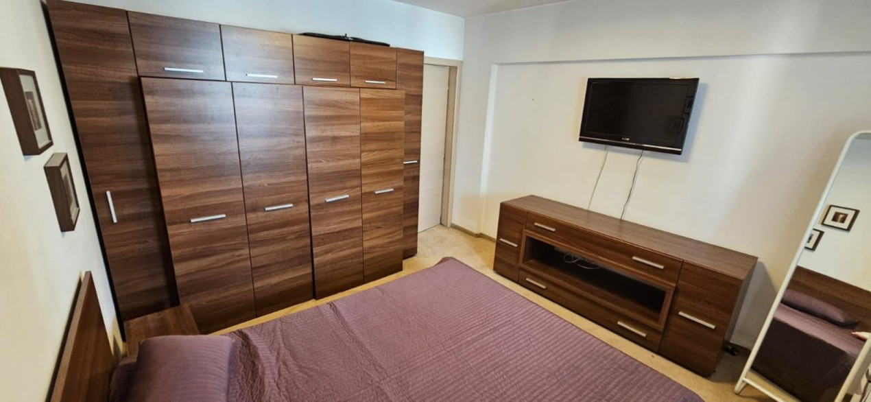 Apartament 3 camere O.Goga