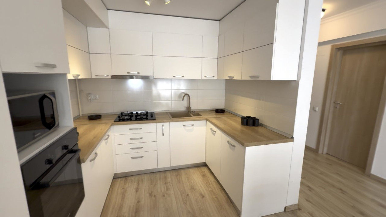 Mobilat si utilat.Compact.Luminos.Balcon.Loc parcare inclus.