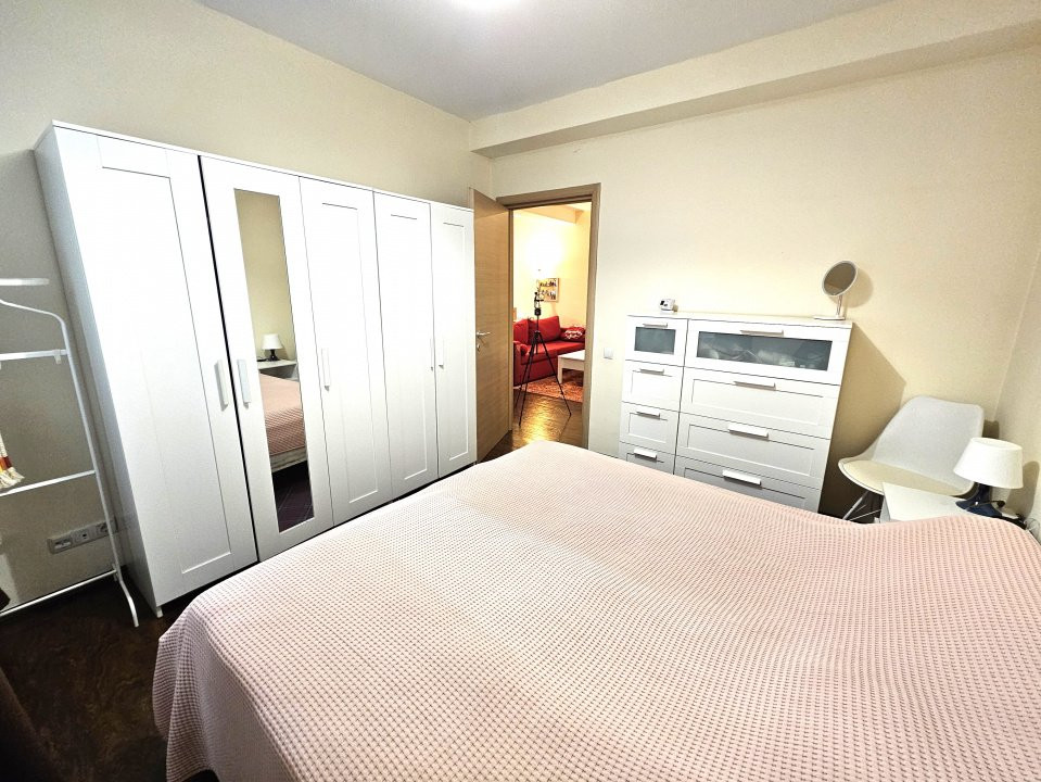 De vanzare 3 camere cu gradina in Bucurestii Noi - Parc Bazilescu