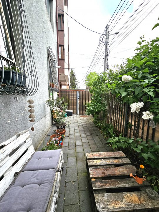 De vanzare 3 camere cu gradina in Bucurestii Noi - Parc Bazilescu