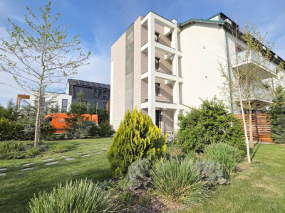 Apartament intim in bloc elegant cu gradina - Sisesti 59