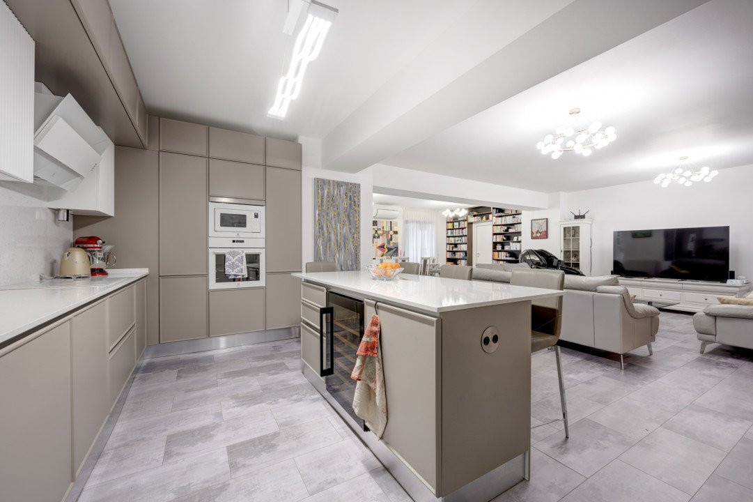 Apartament 4 camere PREMIUM | Parcare | Priveliste de TOP I 194mp | Upground