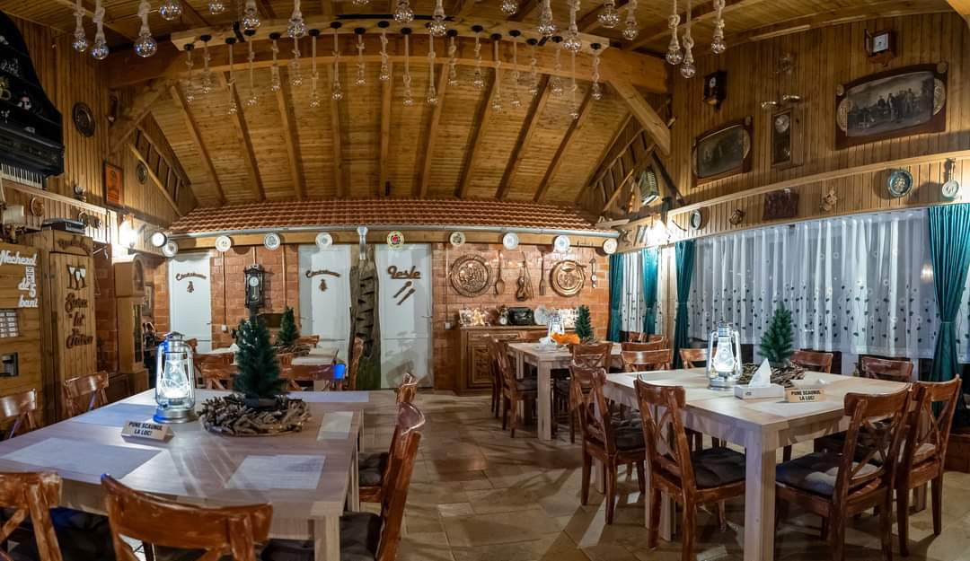 Pensiune cu 22 camere, piscină încălzită si Teren 1828 mp | Vulcan - Hunedoara