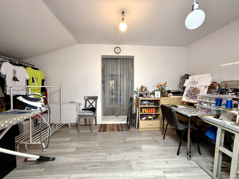 Apartament 4 camere, 112 mp, 2 bai, parcare subterana si boxa | Dobroesti