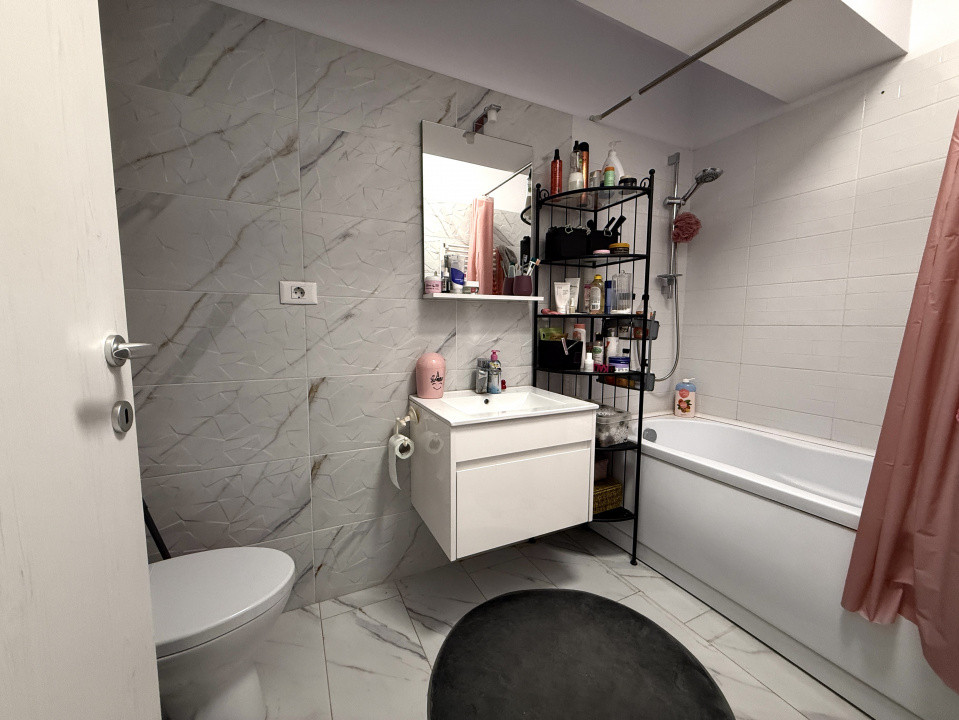 Apartament 4 camere, 112 mp, 2 bai, parcare subterana si boxa | Dobroesti
