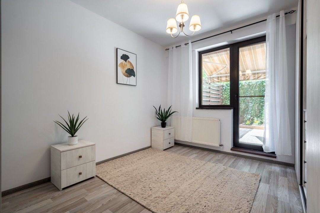 2 camere - curte 36mp - loc parcare - Ozana - str. Fetesti