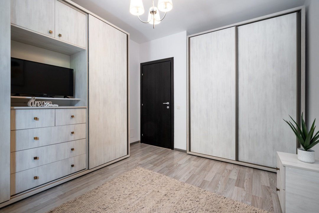 2 camere - curte 36mp - loc parcare - Ozana - str. Fetesti