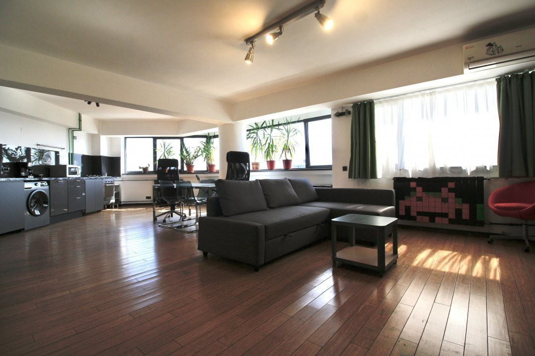 CALEA GRIVITEI-TITULESCU, APARTAMENT CU VEDERE PANORAMICA POD BASARAB!