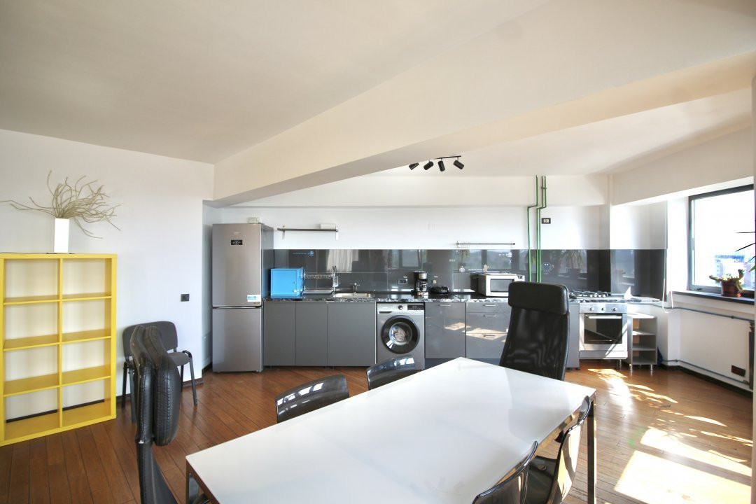 CALEA GRIVITEI-TITULESCU, APARTAMENT CU VEDERE PANORAMICA POD BASARAB!
