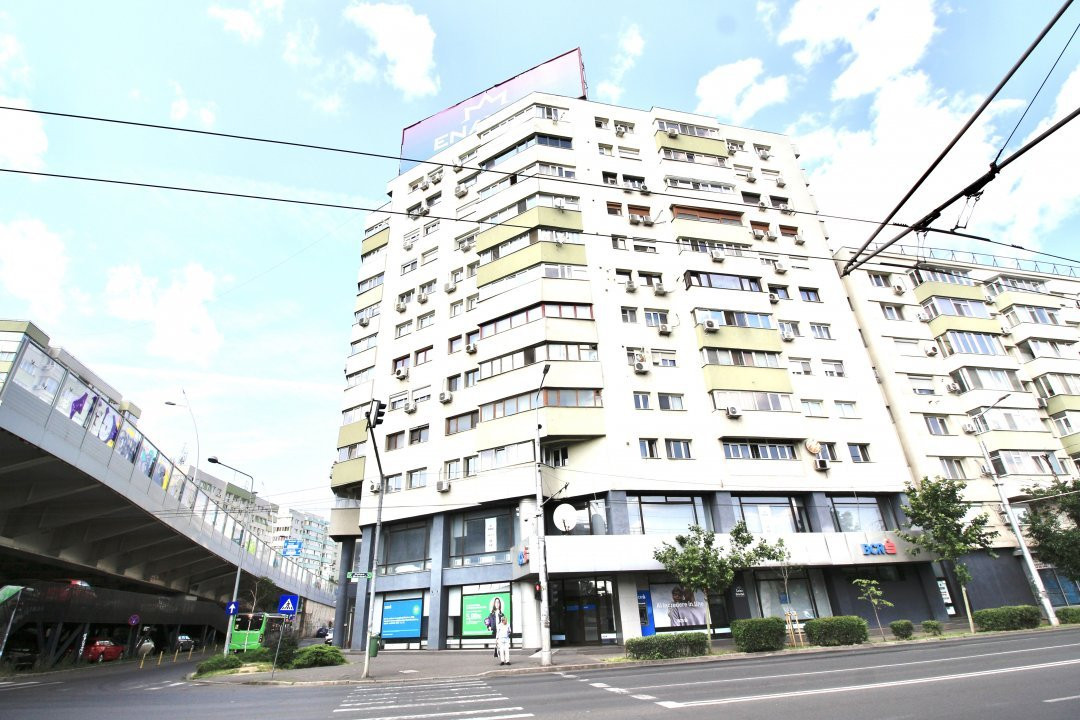 CALEA GRIVITEI-TITULESCU, APARTAMENT CU VEDERE PANORAMICA POD BASARAB!