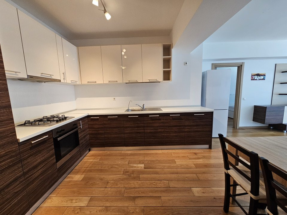 700e+TVA Apartament 2 camere, dressing, 2 bai si parcare! UpGround M. Pipera