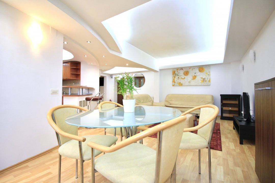 PIATA VICTORIEI-TITULESCU, APARTAMENT ELEGANT, LIVING 31 MP!