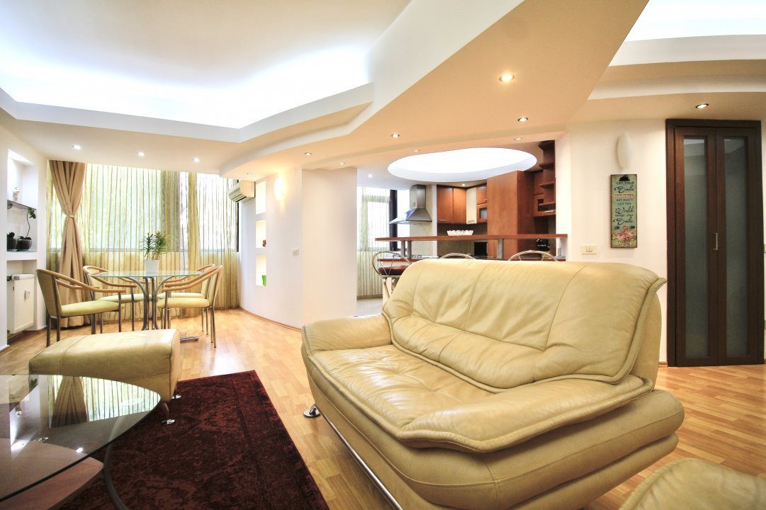 PIATA VICTORIEI-TITULESCU, APARTAMENT ELEGANT, LIVING 31 MP!