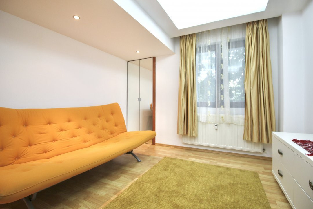 PIATA VICTORIEI-TITULESCU, APARTAMENT ELEGANT, LIVING 31 MP!