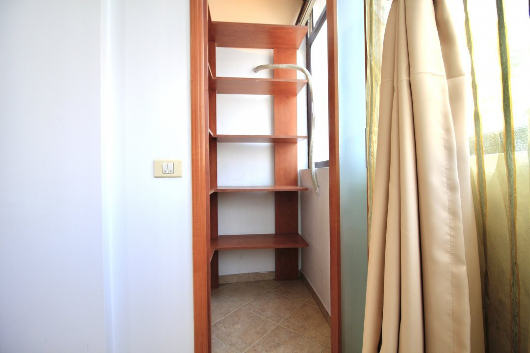 PIATA VICTORIEI-TITULESCU, APARTAMENT ELEGANT, LIVING 31 MP!