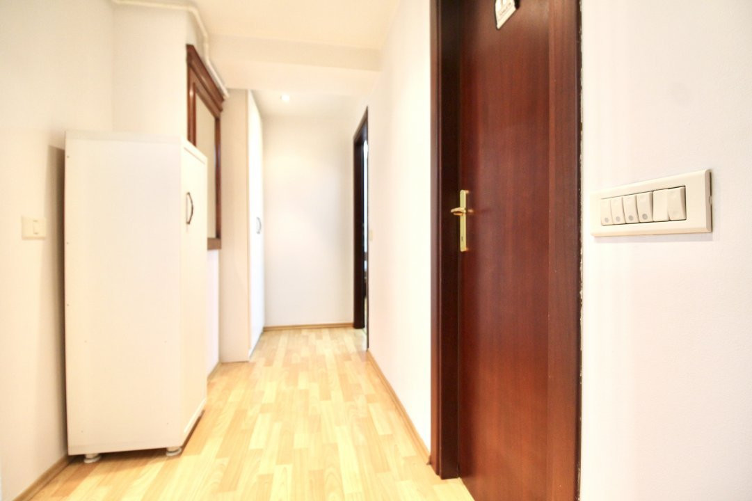 PIATA VICTORIEI-TITULESCU, APARTAMENT ELEGANT, LIVING 31 MP!