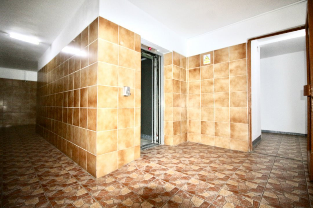 PIATA VICTORIEI-TITULESCU, APARTAMENT ELEGANT, LIVING 31 MP!