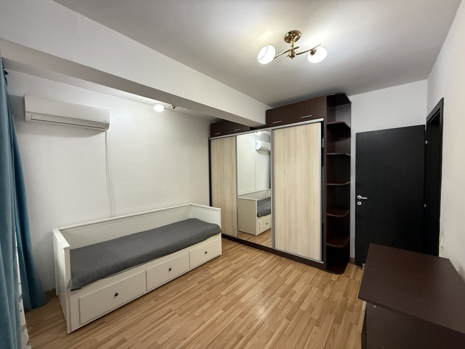 Apartament decomandat 2 camere complet mobilat centrala proprie