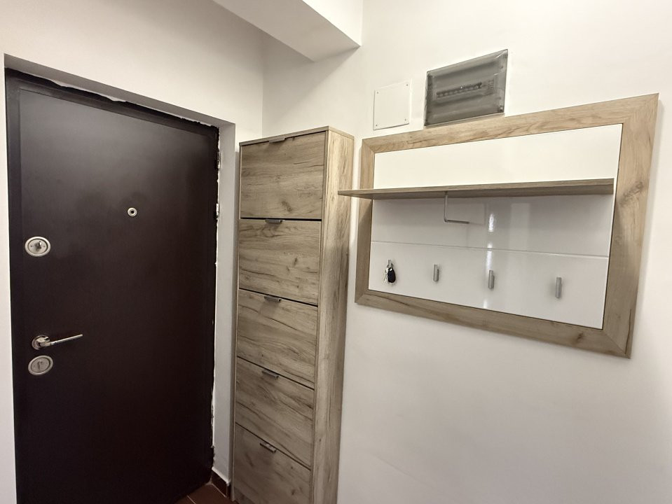 Apartament decomandat 2 camere complet mobilat centrala proprie