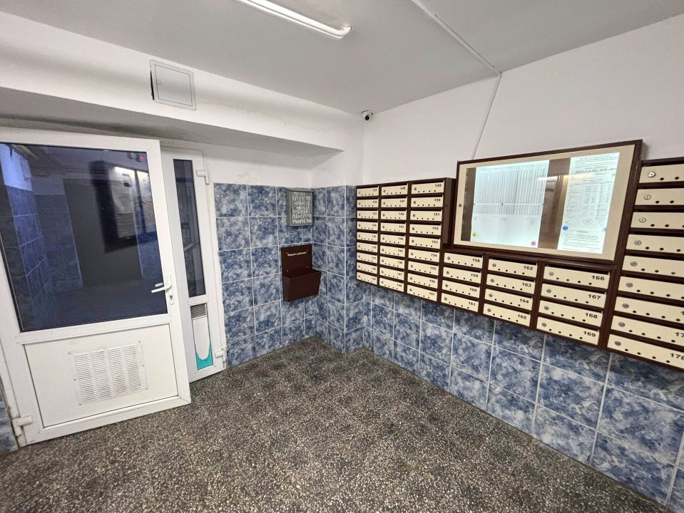 Se vinde apartament 2 camere-10 min de Metrou 1 Dec-Bloc anvelopat- Titan - IOR
