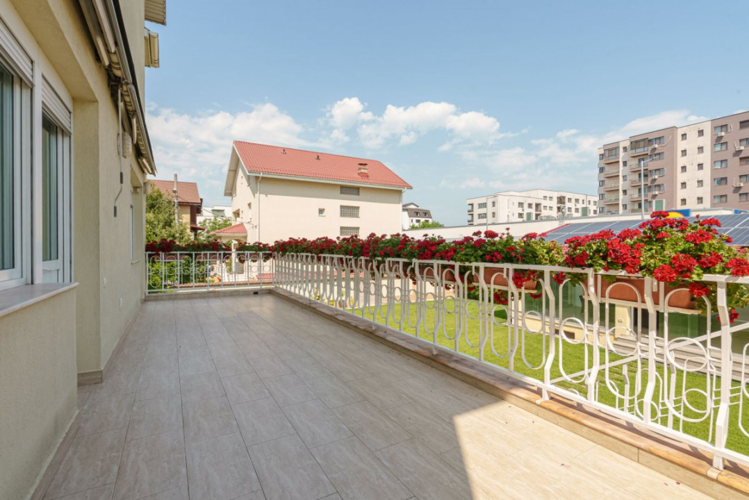 Drumul Taberei - Valea Oltului, casa 9 camere, lot 1158 mp