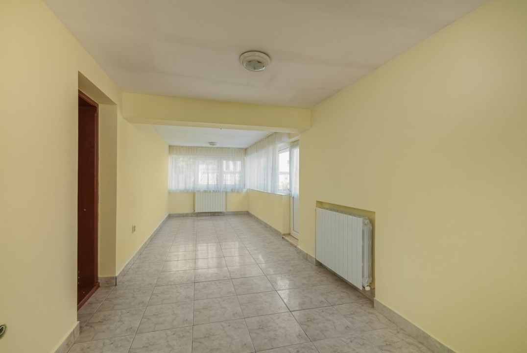 Drumul Taberei - Valea Oltului, casa 9 camere, lot 1158 mp