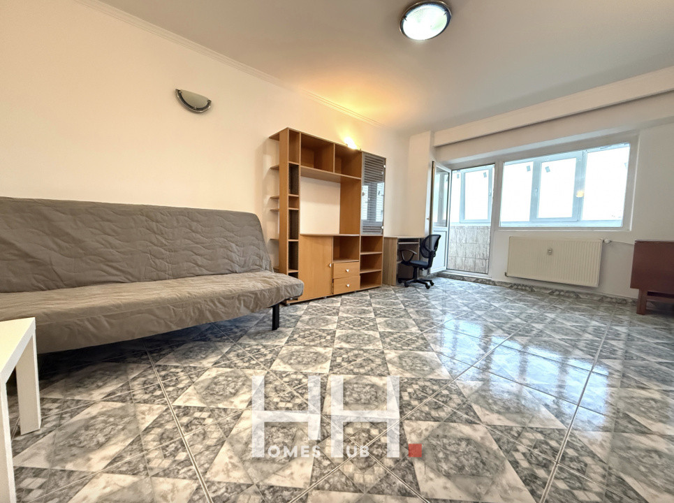 Garsoniera decomadata cu balcon, spatioasa, 42 mp | zona Tei