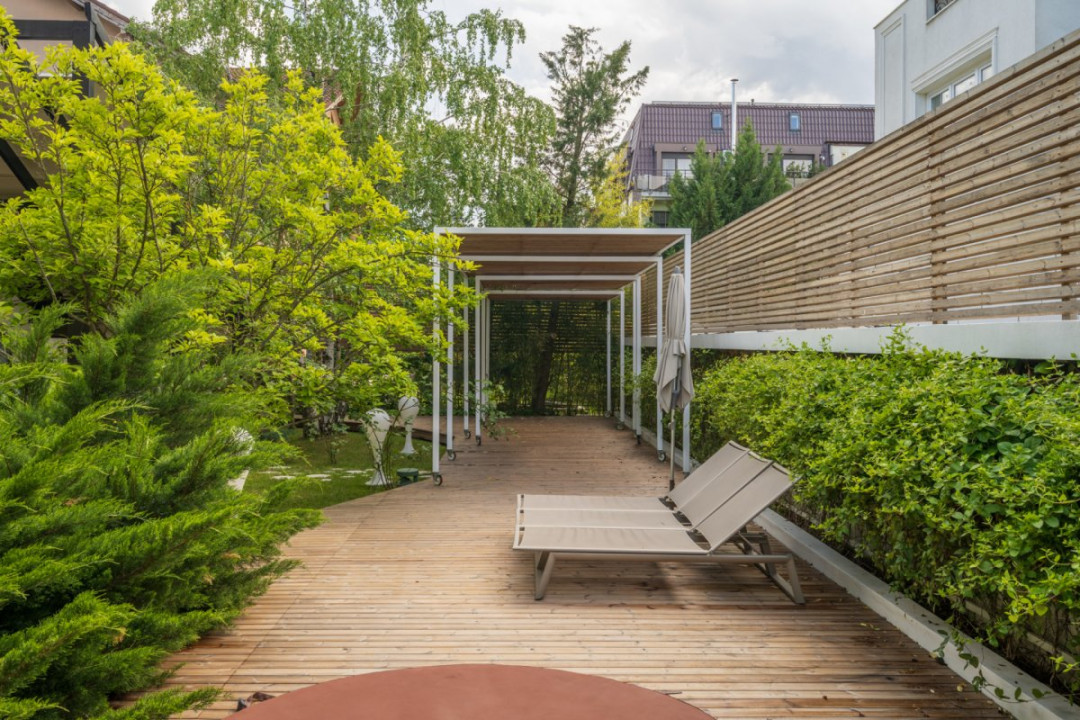 IANCU NICOLAE - COMPLEX TRAIAN, VILA 400 MP TOTAL, LOT 750 MP!