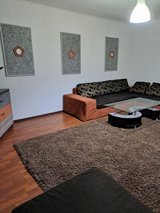 Apartament 3 camere NEMOBILAT, decomandat, 92 mp, 2 balcoane | Blvd. Coposu