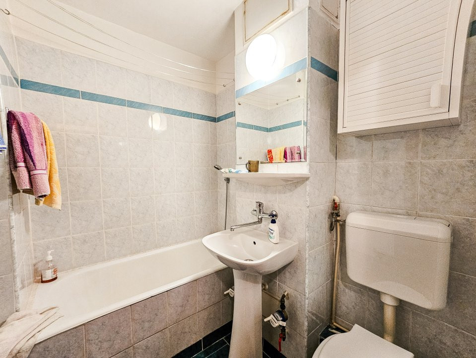Apartament 3 camere Salajan, mobilat, 5 min de metrou Nicolae Grigorescu