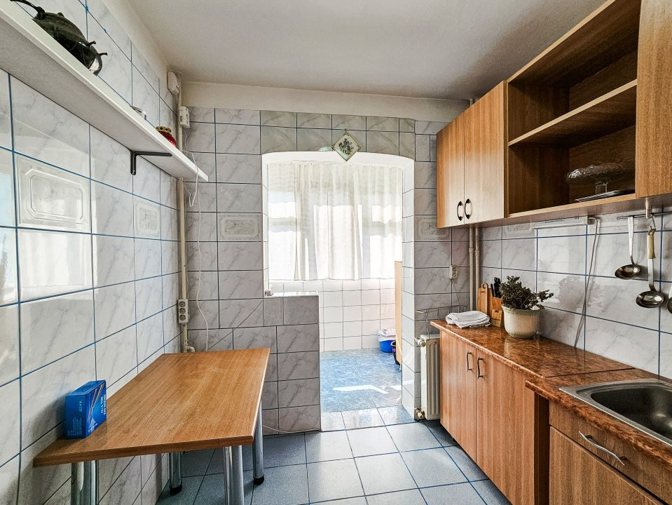 Apartament 3 camere Salajan, mobilat, 5 min de metrou Nicolae Grigorescu