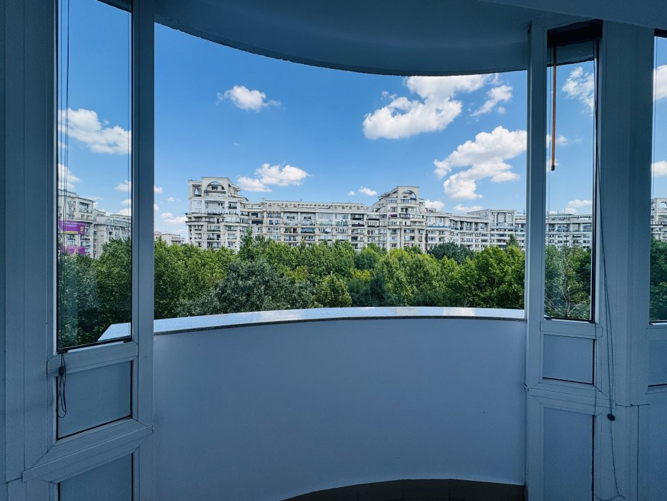 Apartamennt 3 camere,frumos amenajat In Bdul Unirii 62 cu parcare