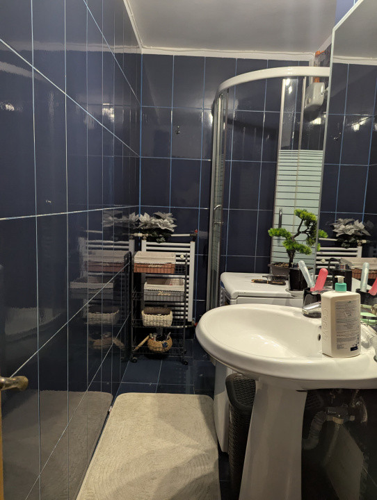 Garsoniera spatioasa cu balcon, 42 mp, bloc reabilitat | zona Octavian Goga