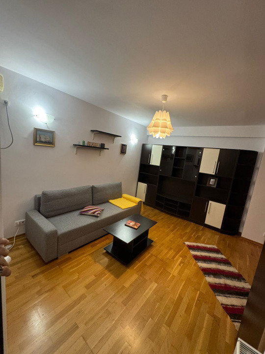 0% |Garsoniera spatioasa cu balcon, 42 mp, CENTRALA proprie | parcul Tineretului