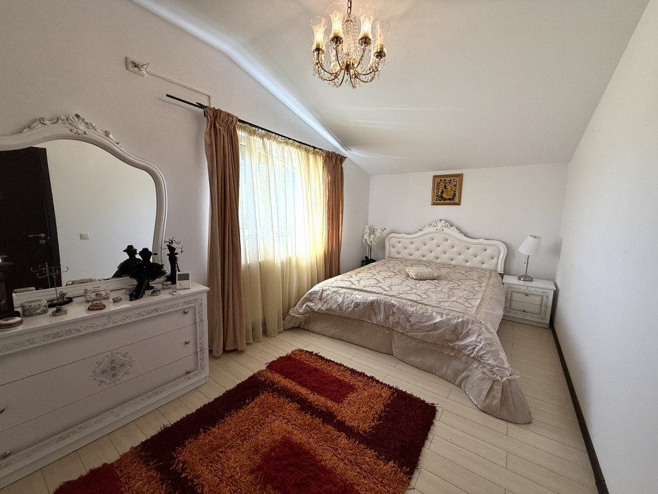 Casă tip duplex cu curte proprie, aproape de pădure, în Țegheș - Domnești IF