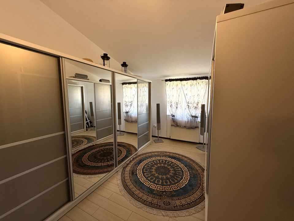 Casă tip duplex cu curte proprie, aproape de pădure, în Țegheș - Domnești IF