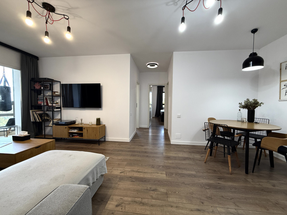 Apartament 3 camere recent renovat, 70 mp, centrala proprie & balcon | Planorama